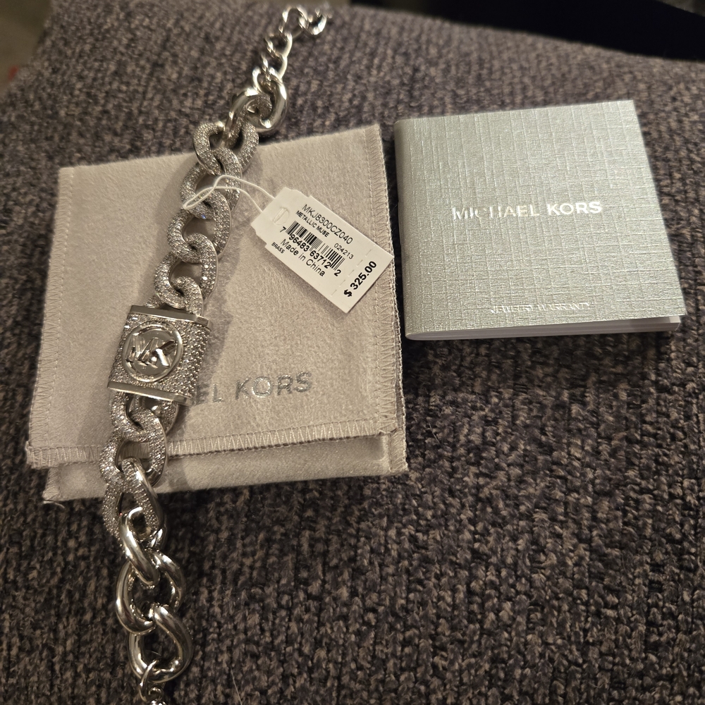 Michael Kors Silver Chain Bracelet - Picture 3 of 6